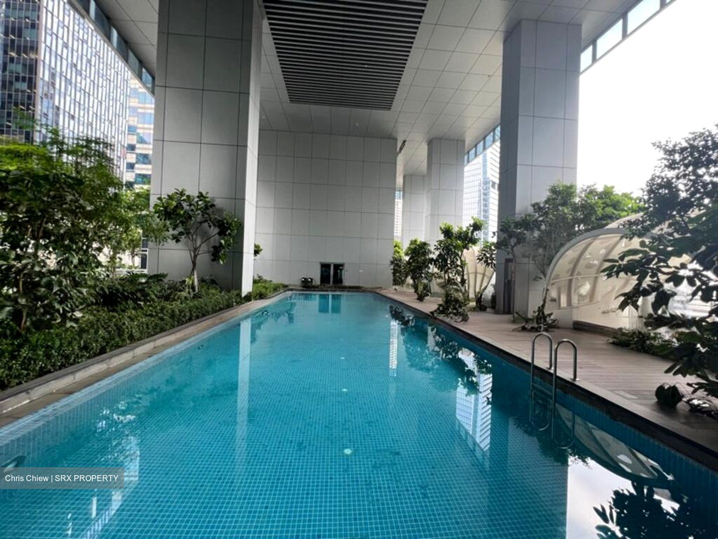 Sbf Center (D1), Office #524783221